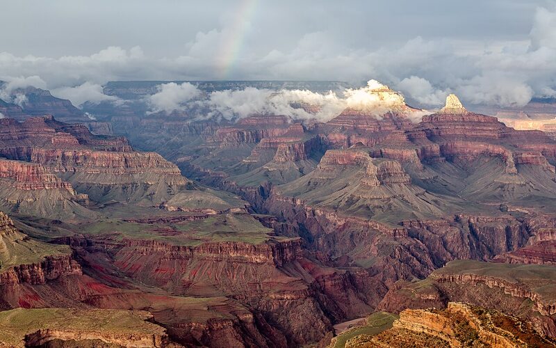 Grand Canyon South Rim panoramic view at sunrise in Arizona