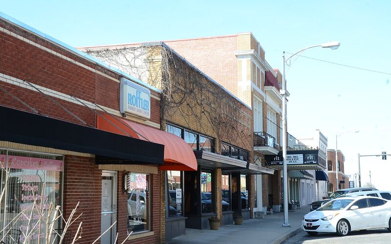 Pinnacle Hills commercial district in Rogers showing retail, dining, and residential development