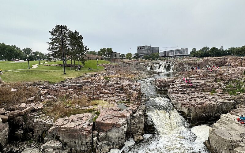 Tea, South Dakota community growth with new homes and commercial development