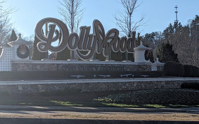 Dollywood entrance sign in Pigeon Forge, Tennessee