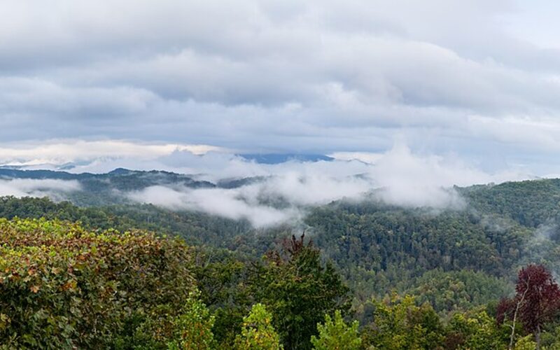 Misty sunrise over the Great Smoky Mountains in Tennessee